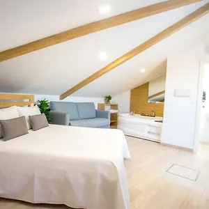 Hotel Enfasis-group